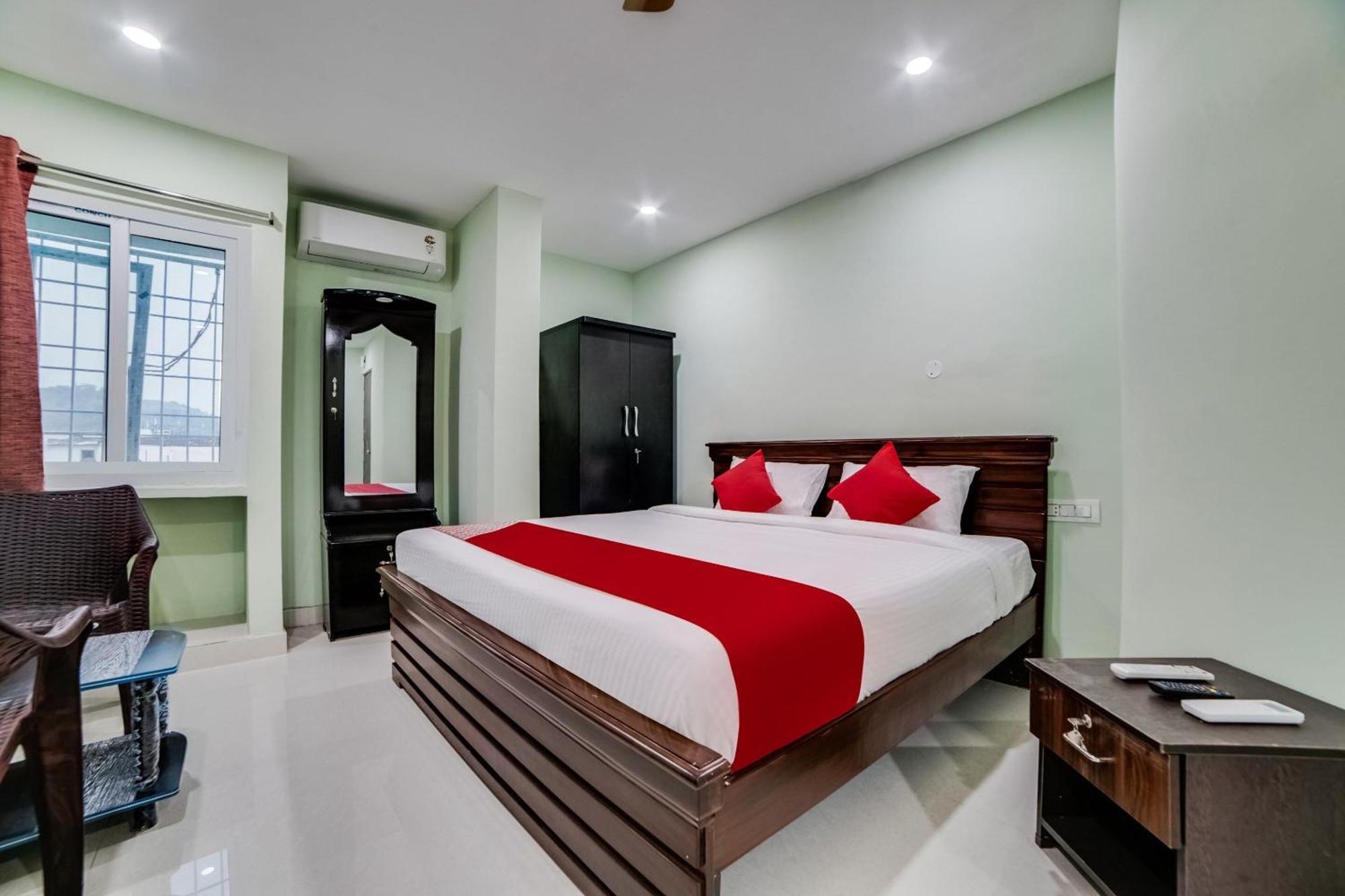 Hotel O Shrestha Inn Warangal Zewnętrze zdjęcie